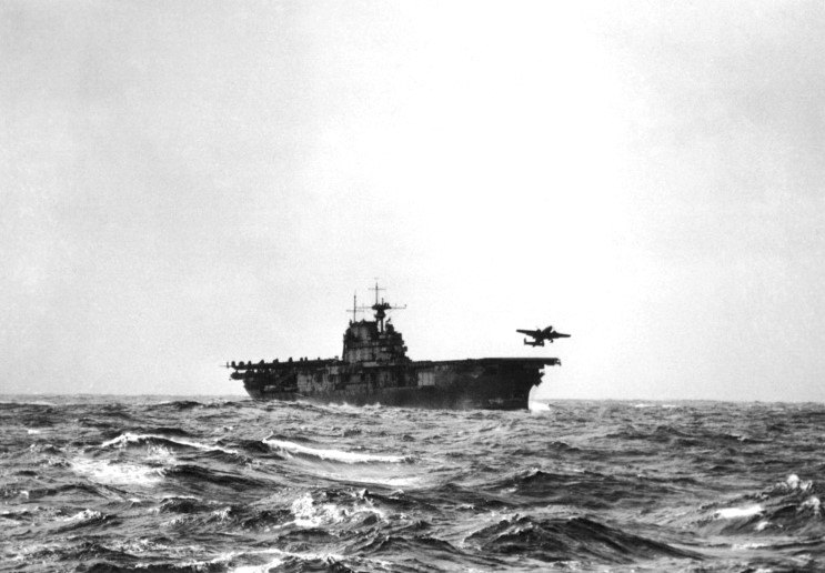 Lead B-25 clearing the bow of USS Hornet